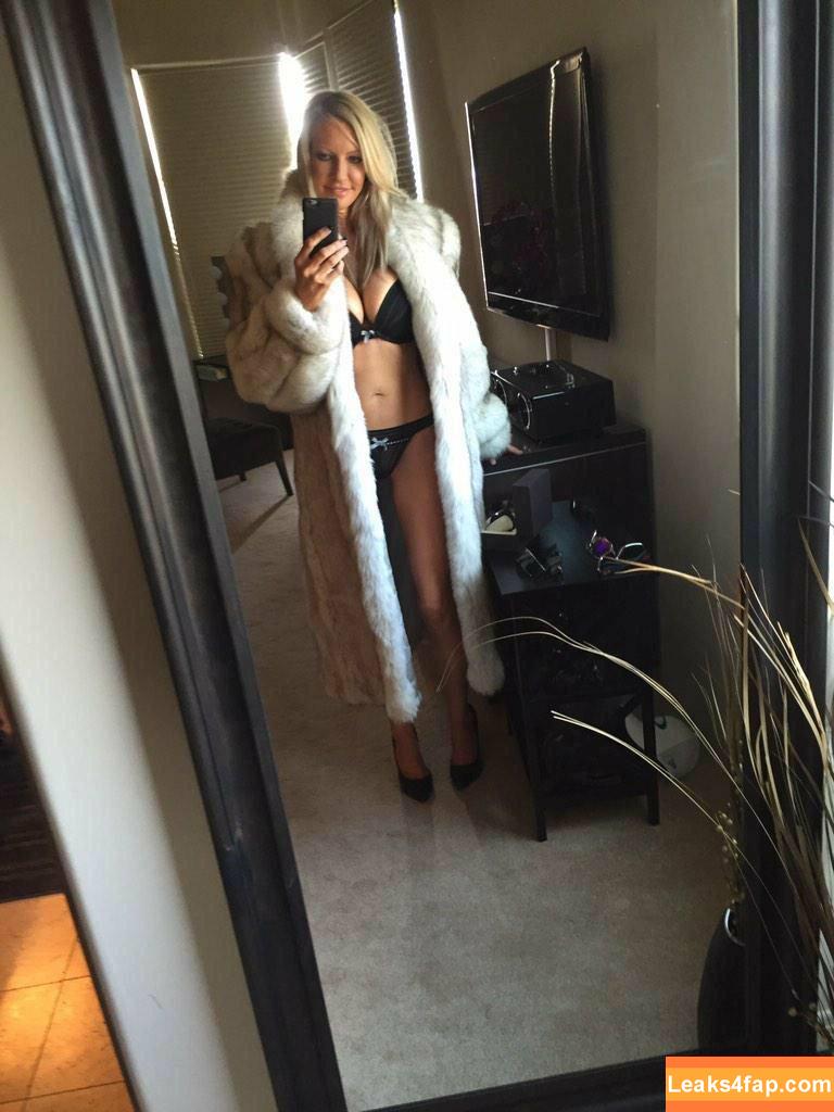 Emma Starr / emma_starr / https: / milf_emma leaked photo photo #0135