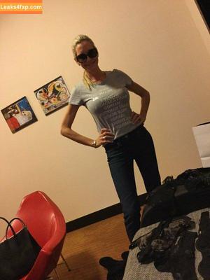 Emma Starr photo #0200