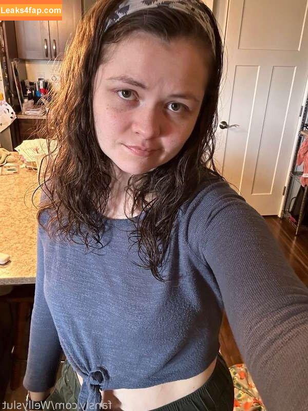 Emma Wells / emmawells__ / https: leaked photo photo #0018