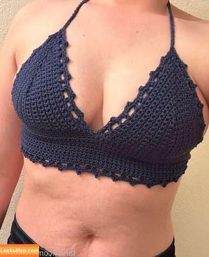 Emma Wells photo #0010
