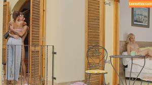 Emma White photo #0008