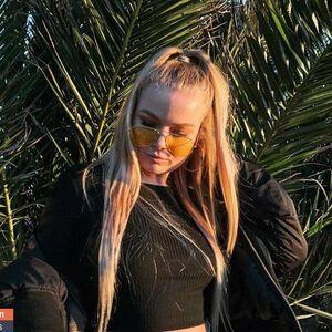 Emmahaggstrom photo #0431