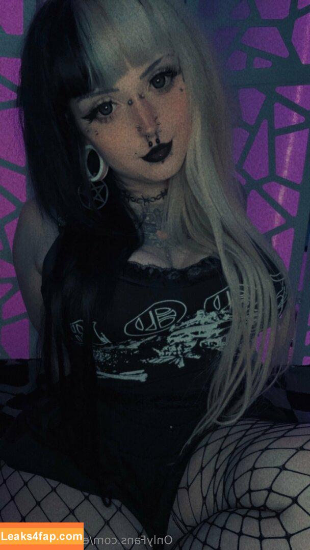 emmamaybyte / emmamaybyte666 leaked photo photo #0137