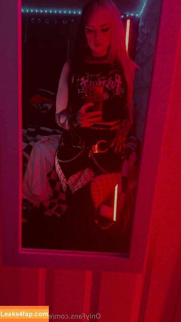 emmamaybyte / emmamaybyte666 leaked photo photo #0382