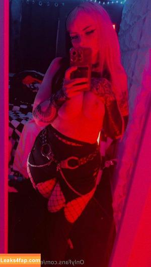 emmamaybyte photo #0380