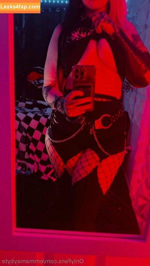 emmamaybyte photo #0383