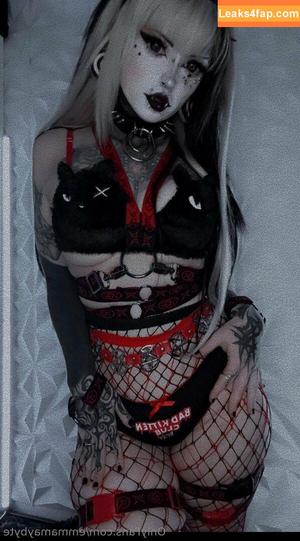 emmamaybyte photo #0666