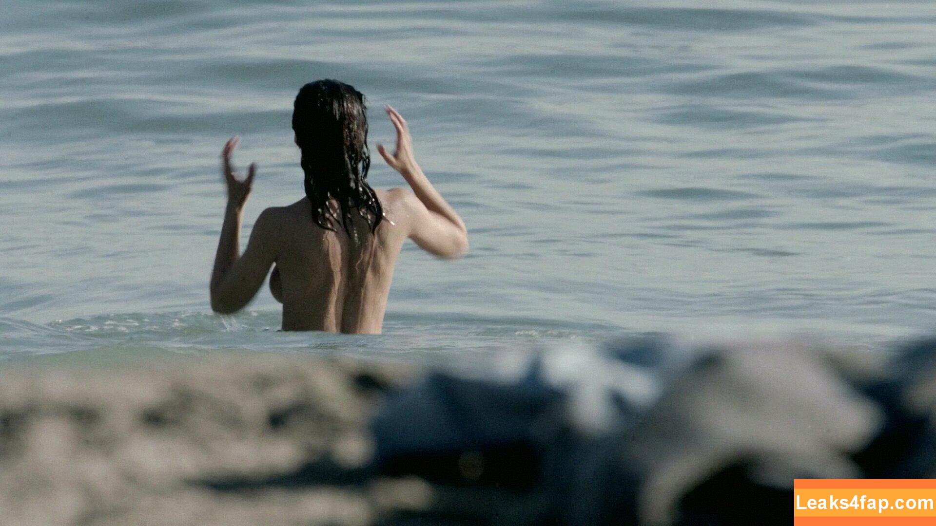 Emmanuelle Chriqui / Emmanuelle / echriqui leaked photo photo #0088