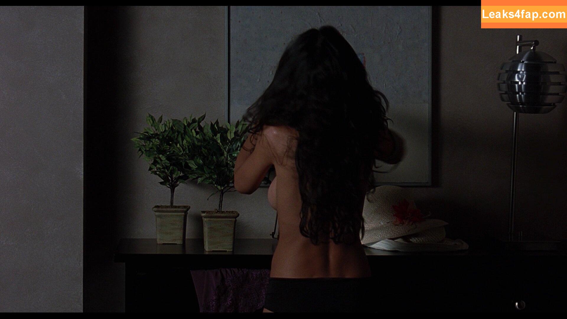 Emmanuelle Chriqui / Emmanuelle / echriqui слитое фото фото #0267