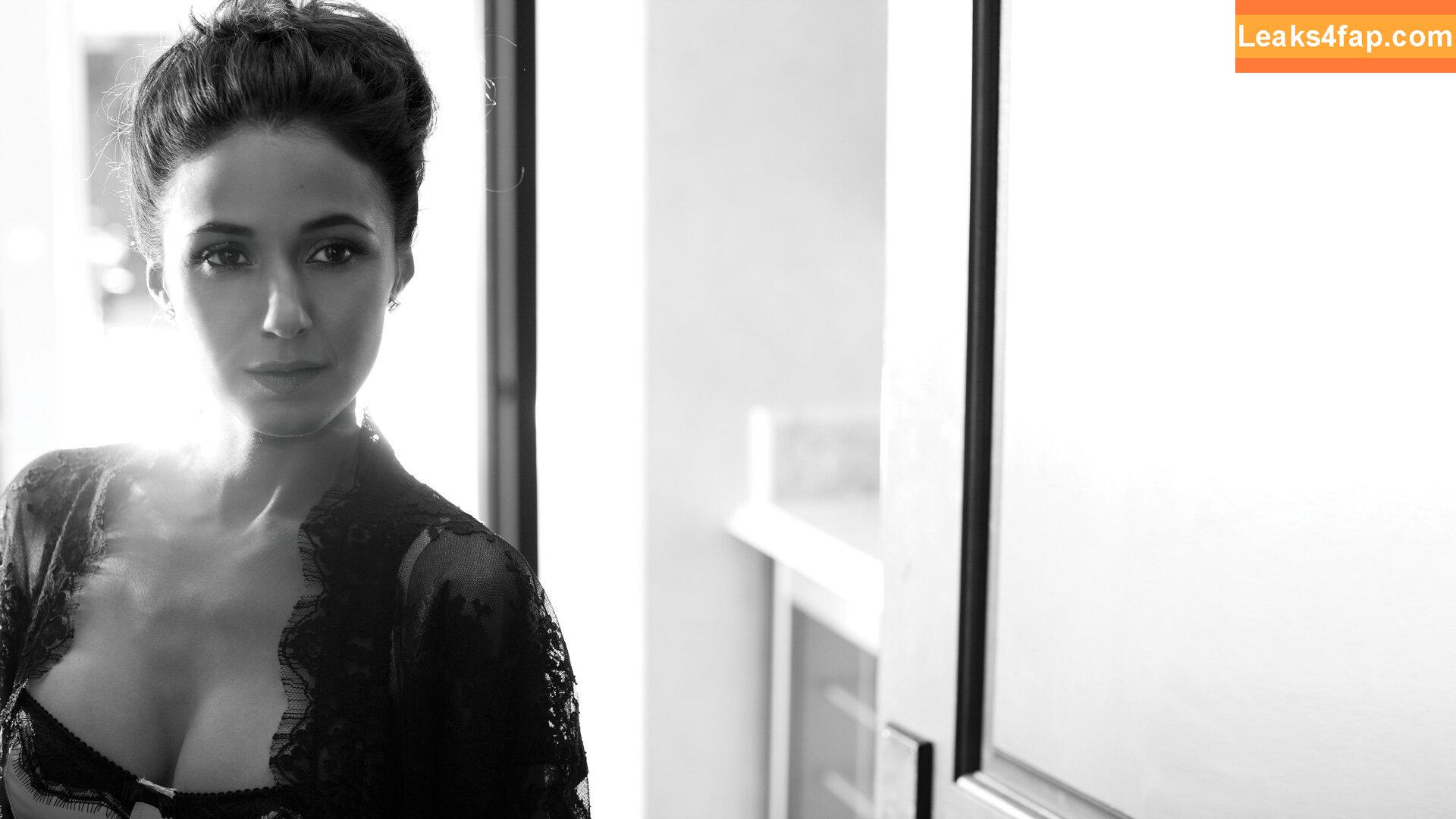 Emmanuelle Chriqui / Emmanuelle / echriqui слитое фото фото #0365