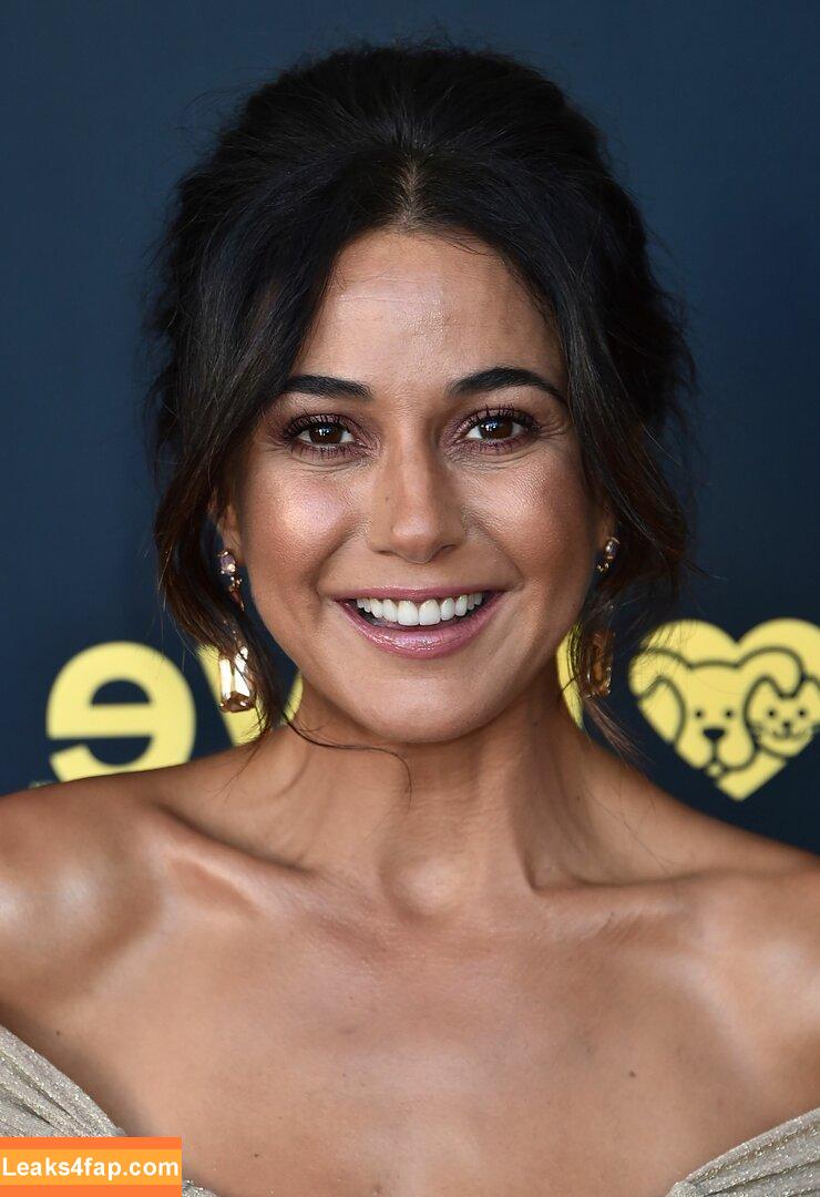 Emmanuelle Chriqui / Emmanuelle / echriqui leaked photo photo #0486