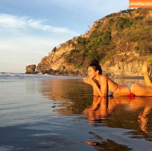 Emmanuelle Chriqui photo #0407