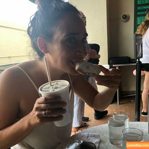 Emmanuelle Chriqui photo #0421