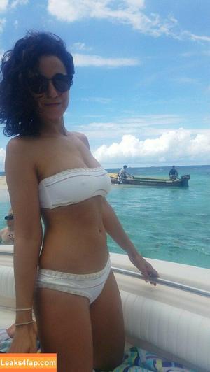 Emmanuelle Chriqui photo #0497