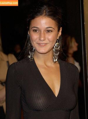 Emmanuelle Chriqui фото #0928