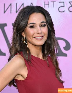 Emmanuelle Chriqui photo #0948