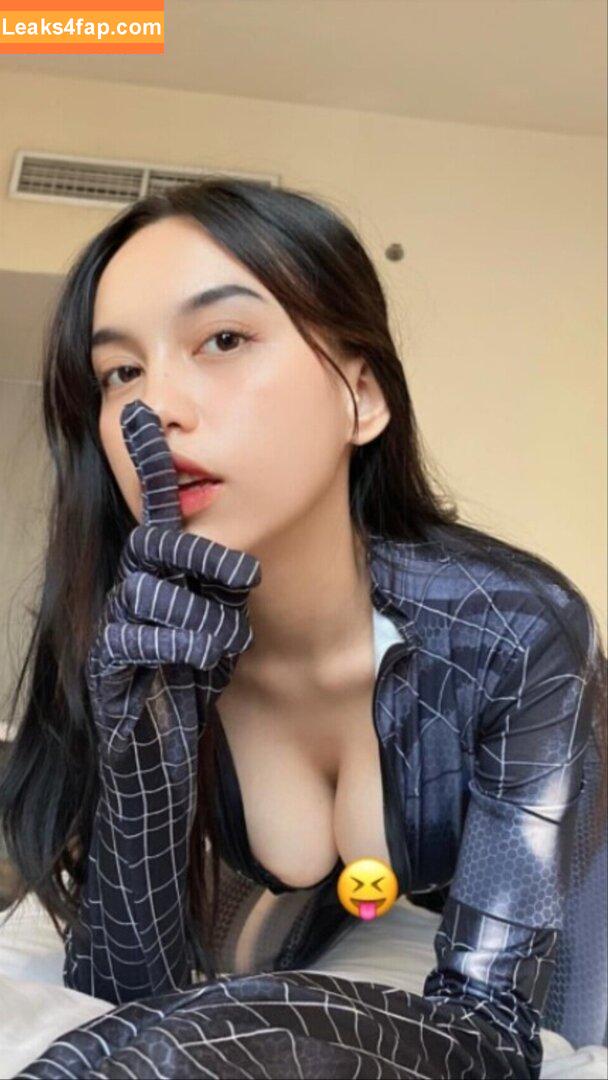 Emmavllryn / Indonesian Tiktoker leaked photo photo #0140
