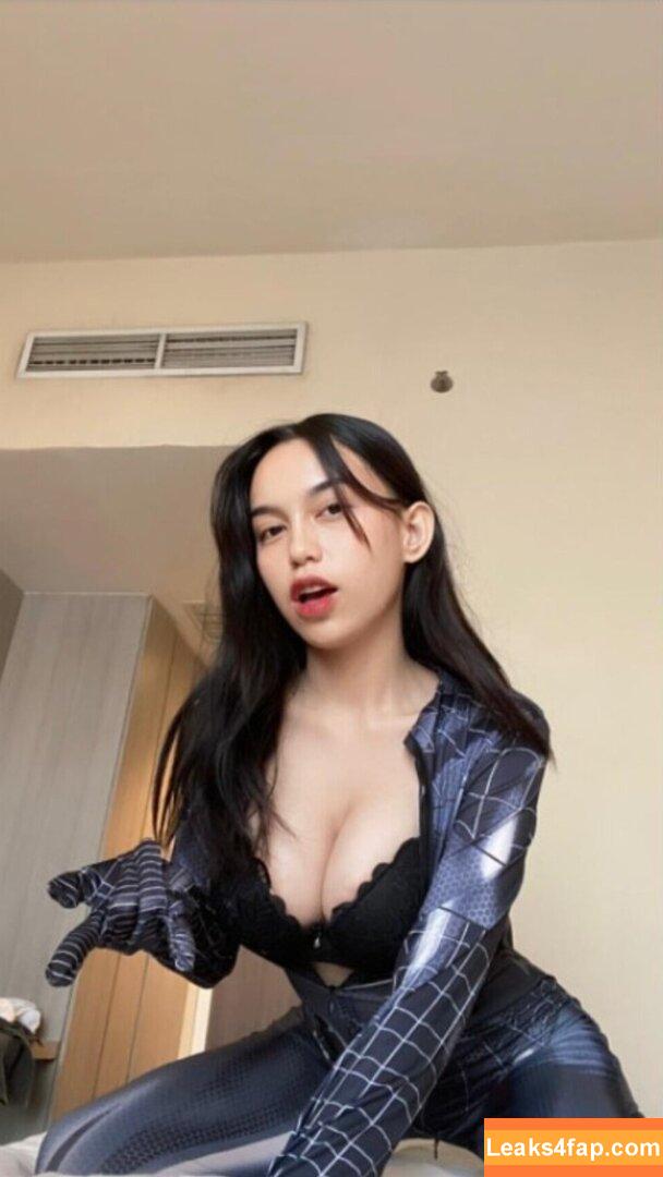 Emmavllryn / Indonesian Tiktoker leaked photo photo #0141