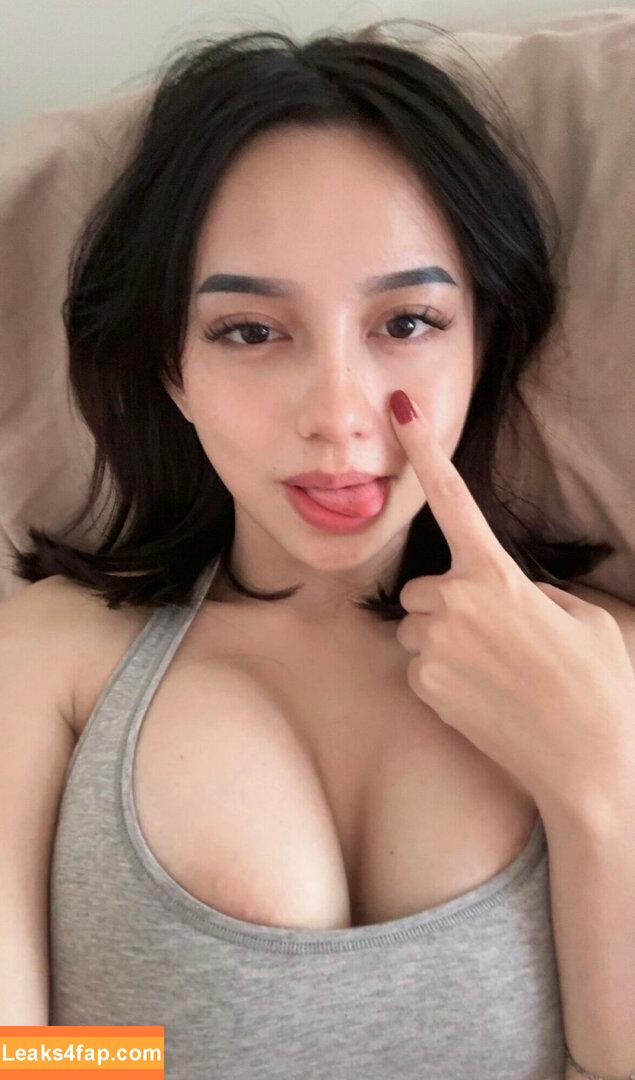 Emmavllryn / Indonesian Tiktoker leaked photo photo #0218