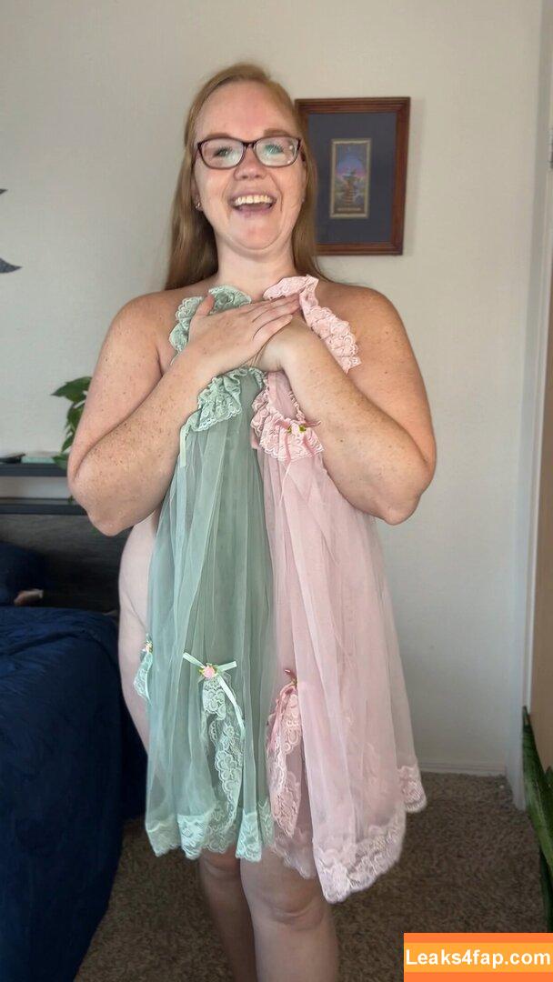 emmberrosalyn /  leaked photo photo #0002