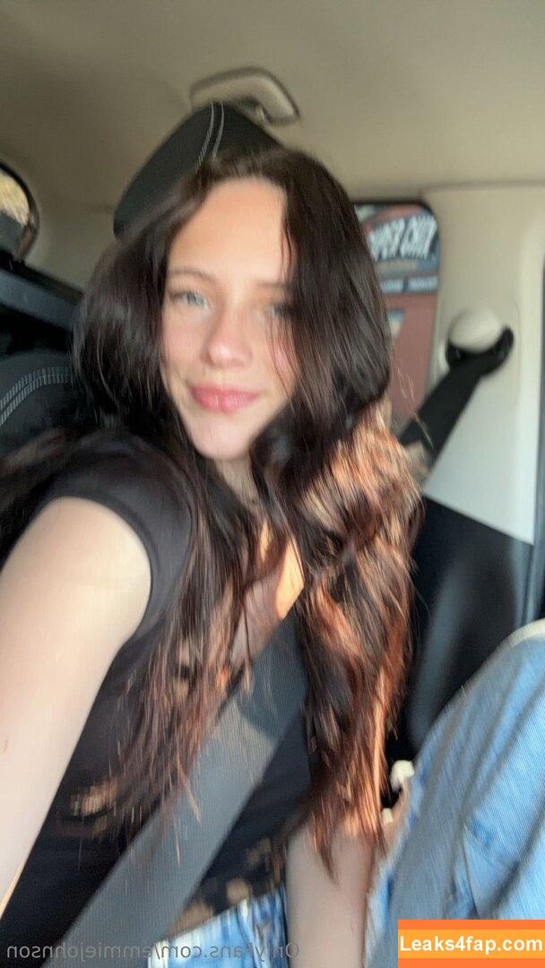 emmiejohnson / emmie_johnston leaked photo photo #0035