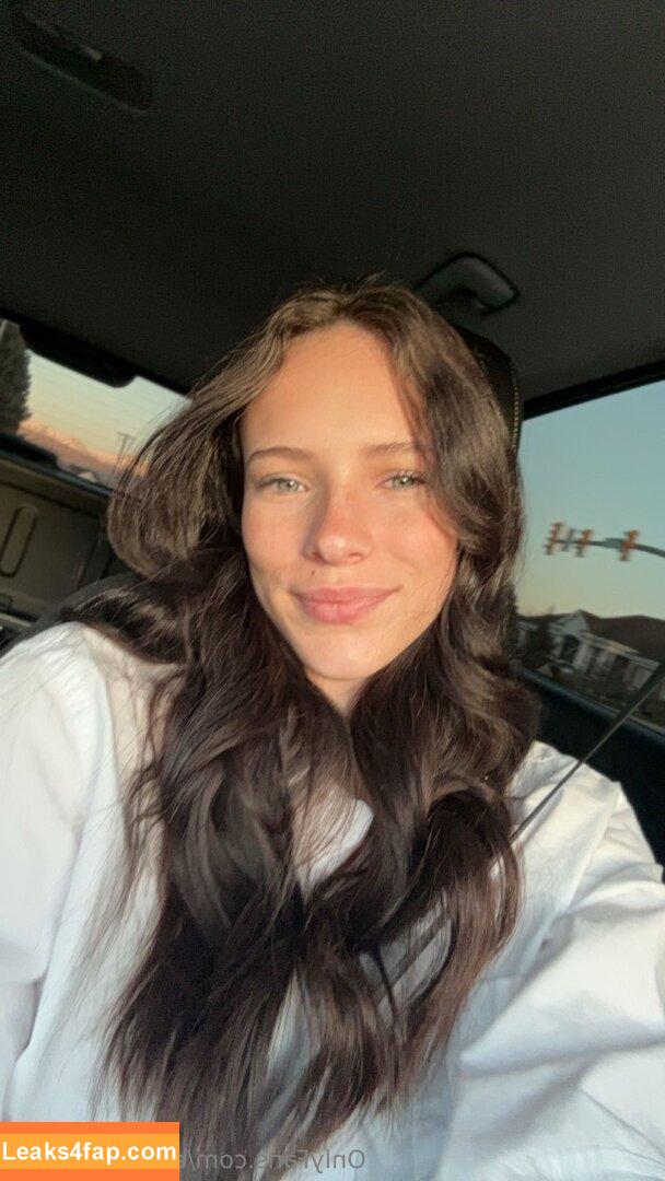 emmiejohnson / emmie_johnston leaked photo photo #0076