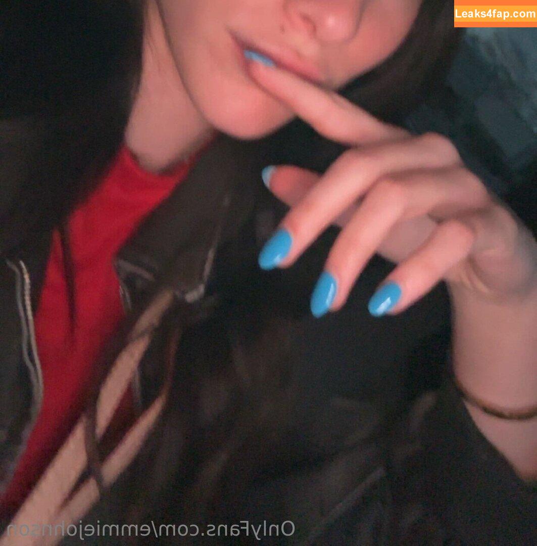 emmiejohnson / emmie_johnston leaked photo photo #0099