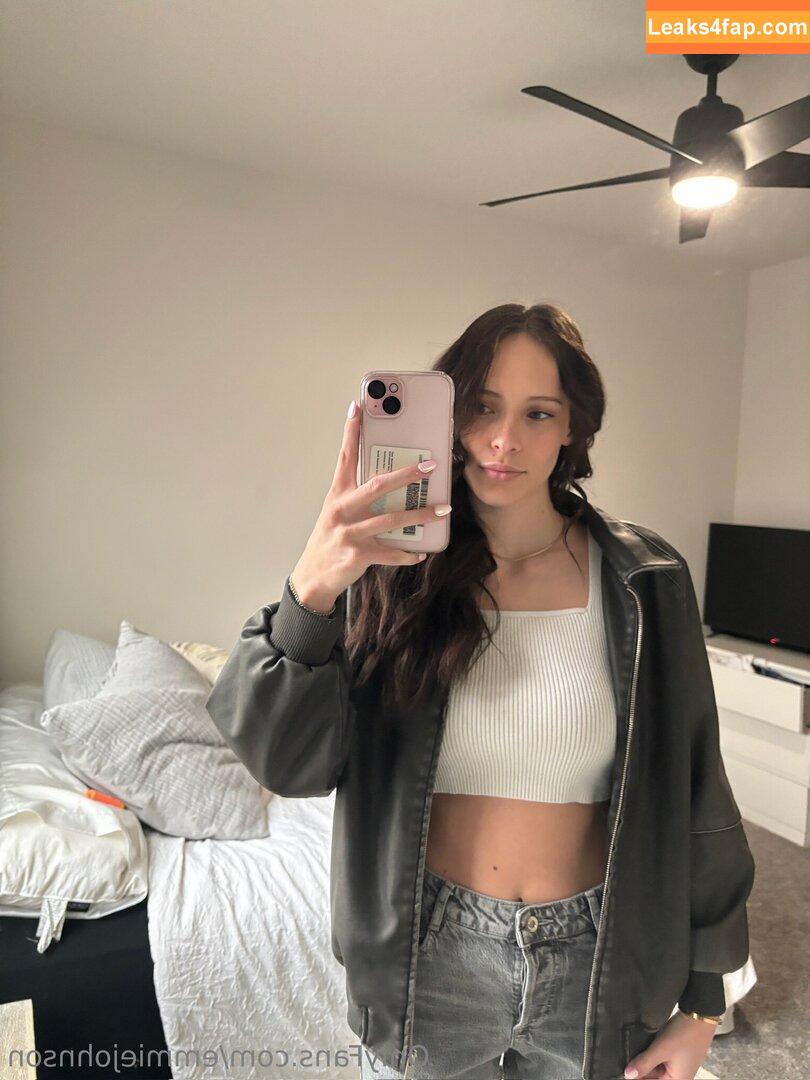 emmiejohnson / emmie_johnston leaked photo photo #0124