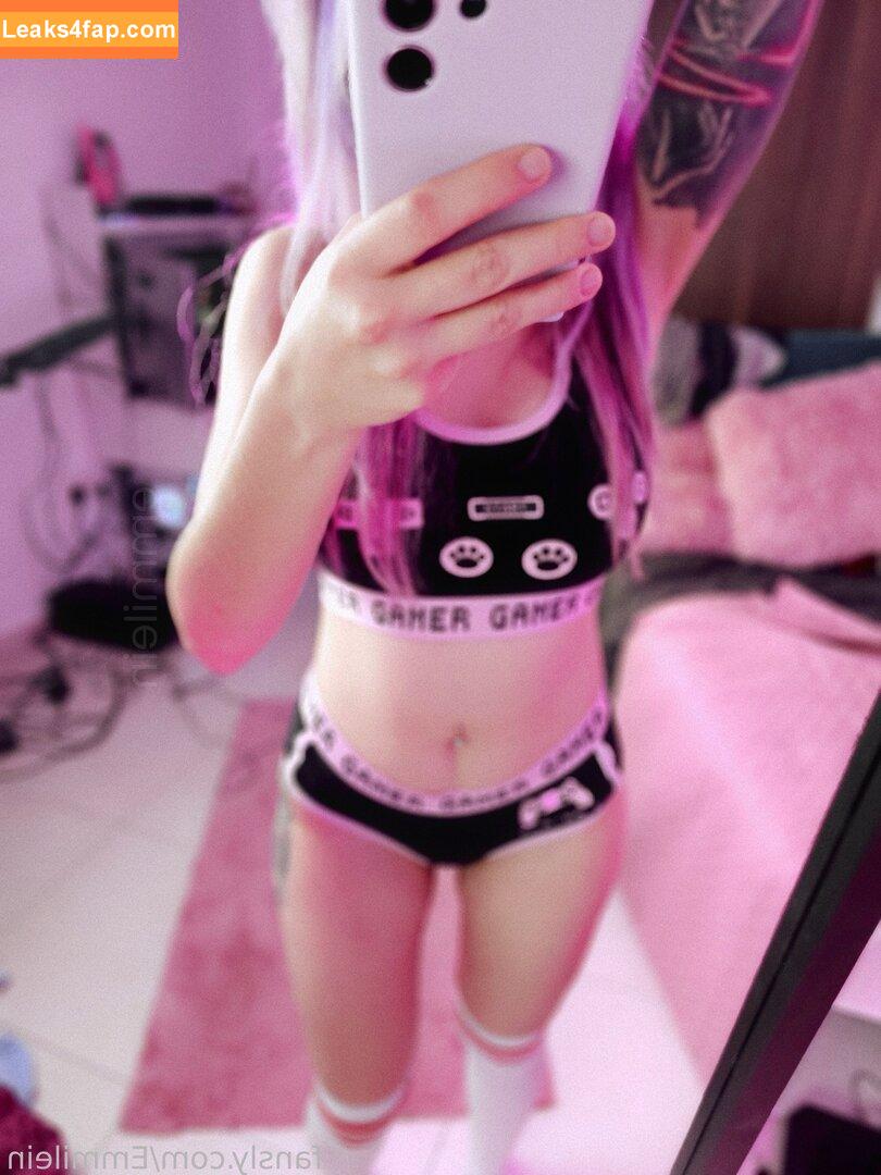 Emmilein /  leaked photo photo #0011
