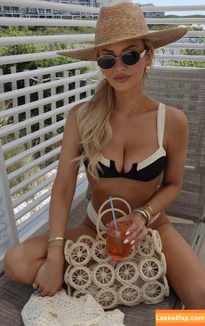 Emmy Medders photo #0002