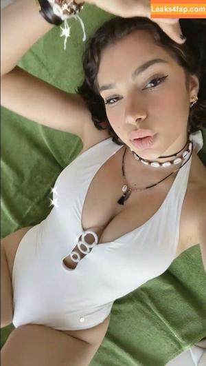 Emmy Tifrit photo #0075