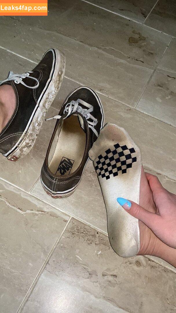 EmmysFeetAndSocks / emmyfeetandsocks / emmysfeetandso1 / theluckyguy_efs leaked photo photo #0058