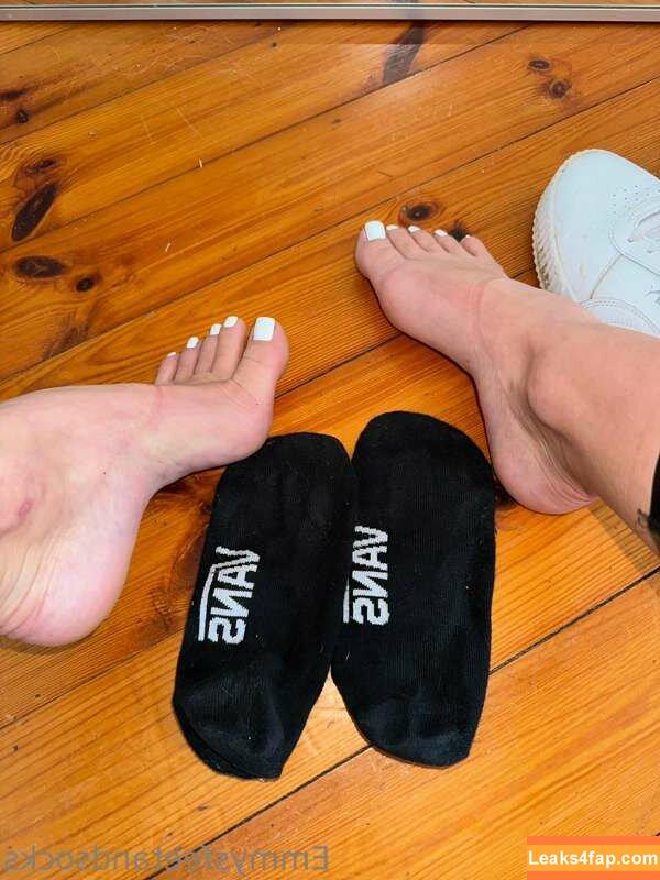 EmmysFeetAndSocks / emmyfeetandsocks / emmysfeetandso1 / theluckyguy_efs leaked photo photo #0214