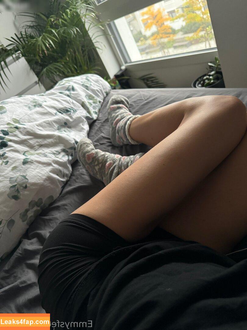EmmysFeetAndSocks / emmyfeetandsocks / emmysfeetandso1 / theluckyguy_efs слитое фото фото #0272