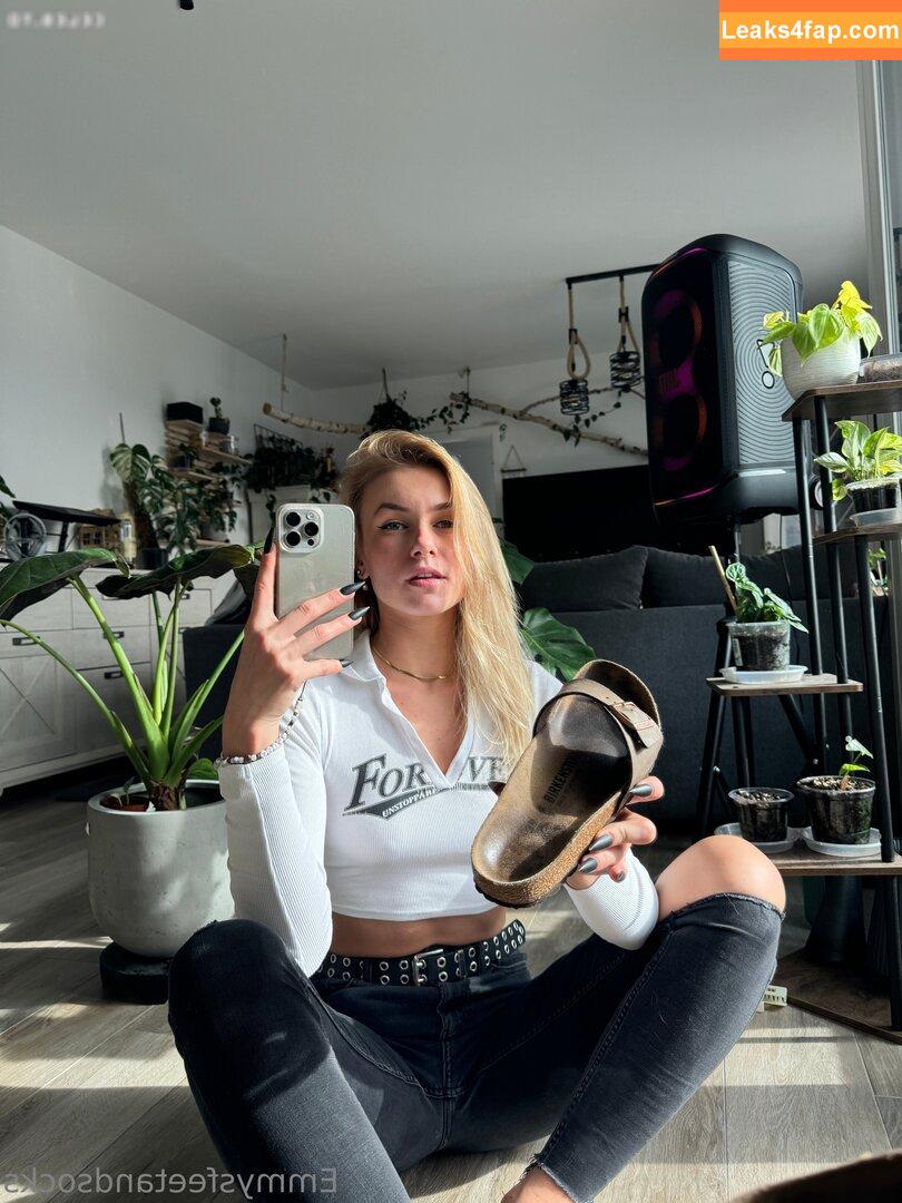 EmmysFeetAndSocks / emmyfeetandsocks / emmysfeetandso1 / theluckyguy_efs слитое фото фото #0283