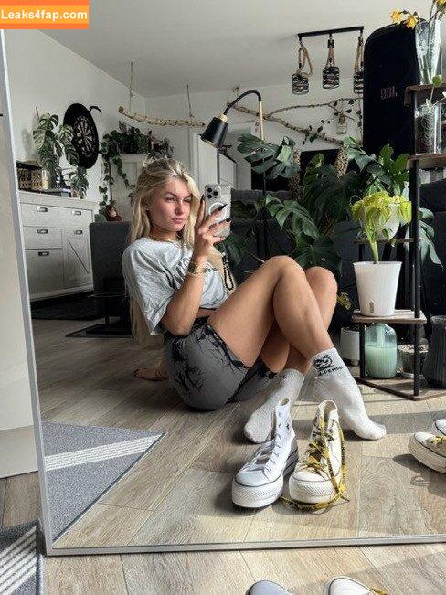 EmmysFeetAndSocks / emmyfeetandsocks / emmysfeetandso1 / theluckyguy_efs слитое фото фото #0609