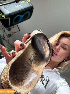 EmmysFeetAndSocks photo #0289