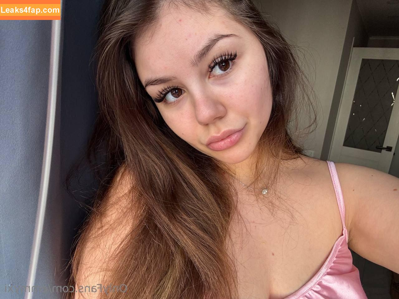emmyxi / emmi_xi leaked photo photo #0034