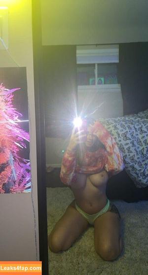 emmzzzzy photo #0003