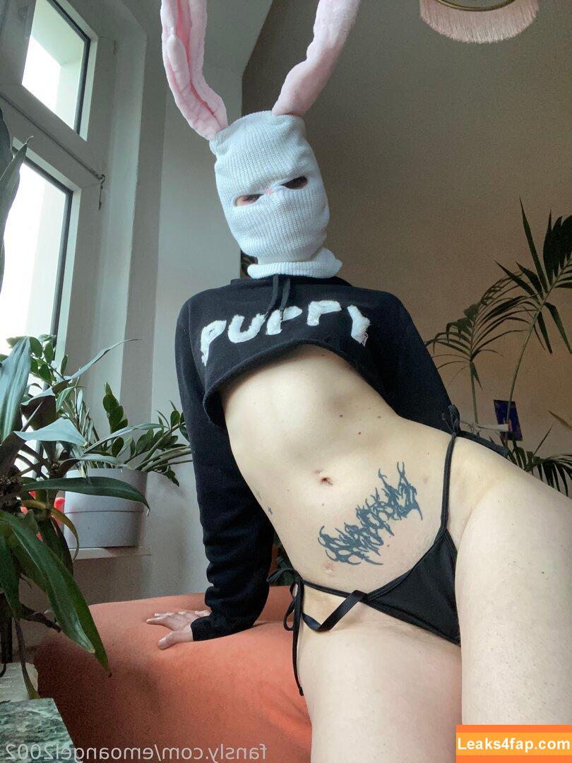 Emoangel2002 / bloody / emoangel2002swag leaked photo photo #0033