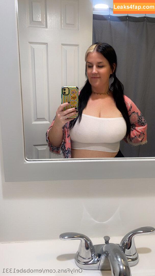 emobabe1331 / emobabiex leaked photo photo #0027