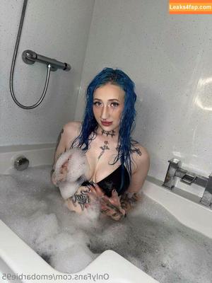 emobarbie95 photo #0024