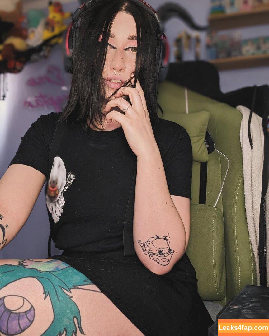emoreptar / emoreptar98 / https: leaked photo photo #0019