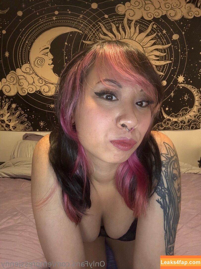 empressjenny / empress2270 leaked photo photo #0004
