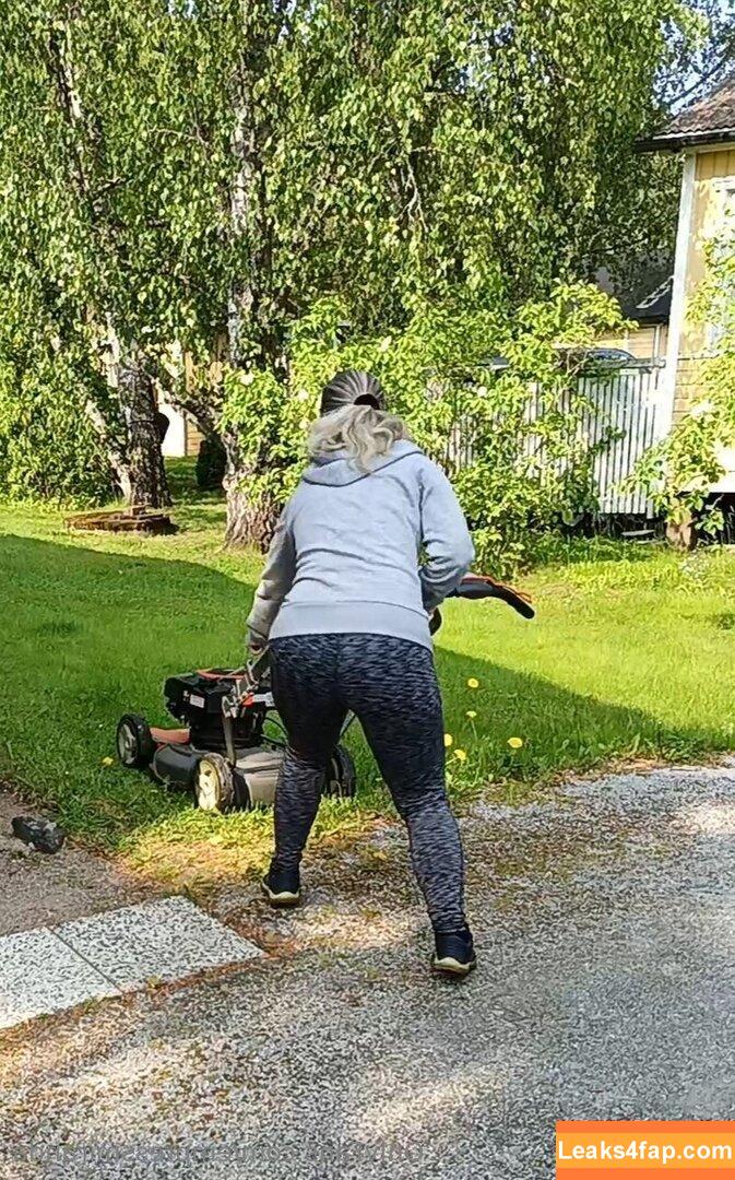empressmiranda /  leaked photo photo #0004