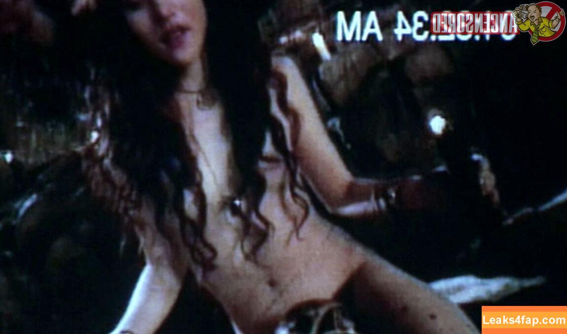 Erica Leerhsen /  leaked photo photo #0009