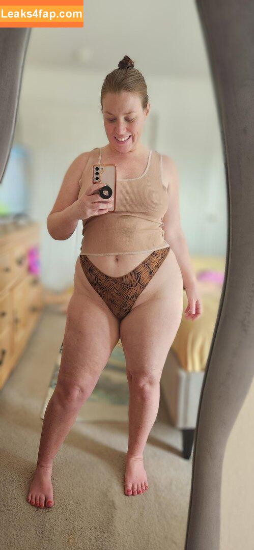 Erika Beverly / Thiccginger1888 / YourFavGinger88 / eribev leaked photo photo #0018