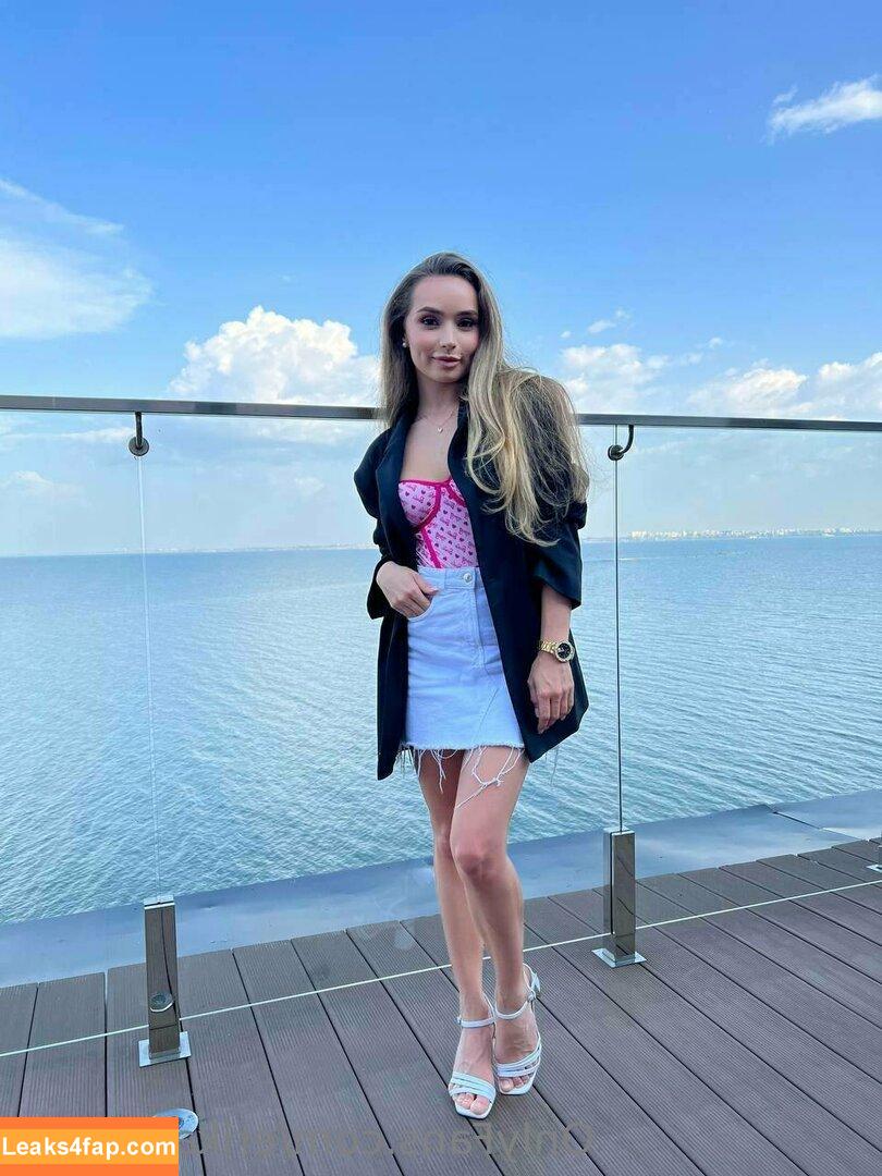 erika_cherry / erika_cherry_ / https: leaked photo photo #0138