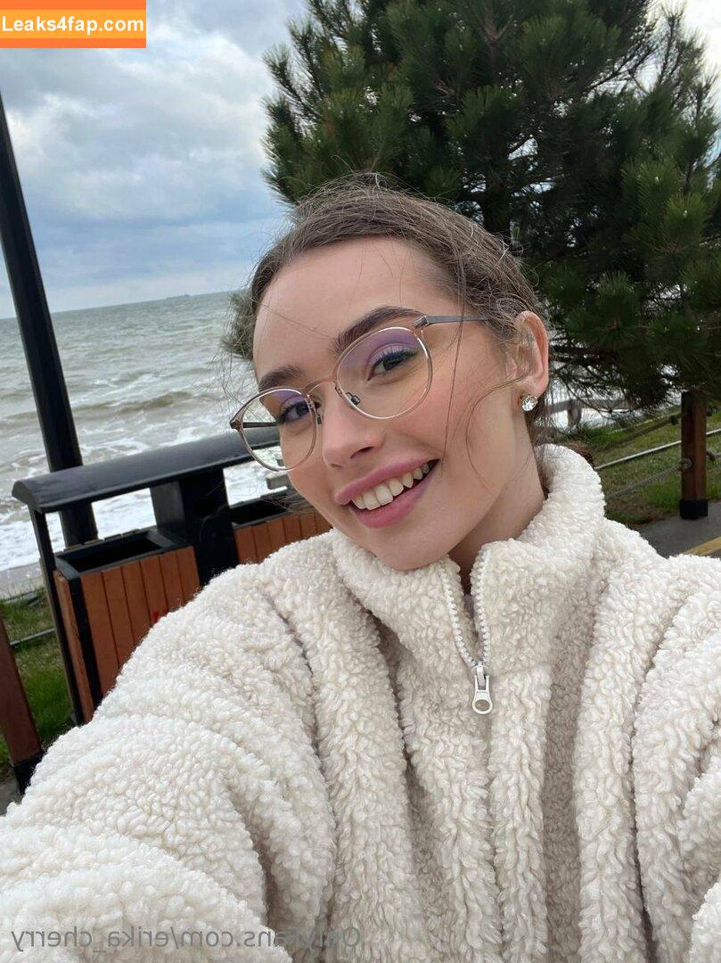 erika_cherry / erika_cherry_ / https: leaked photo photo #0222