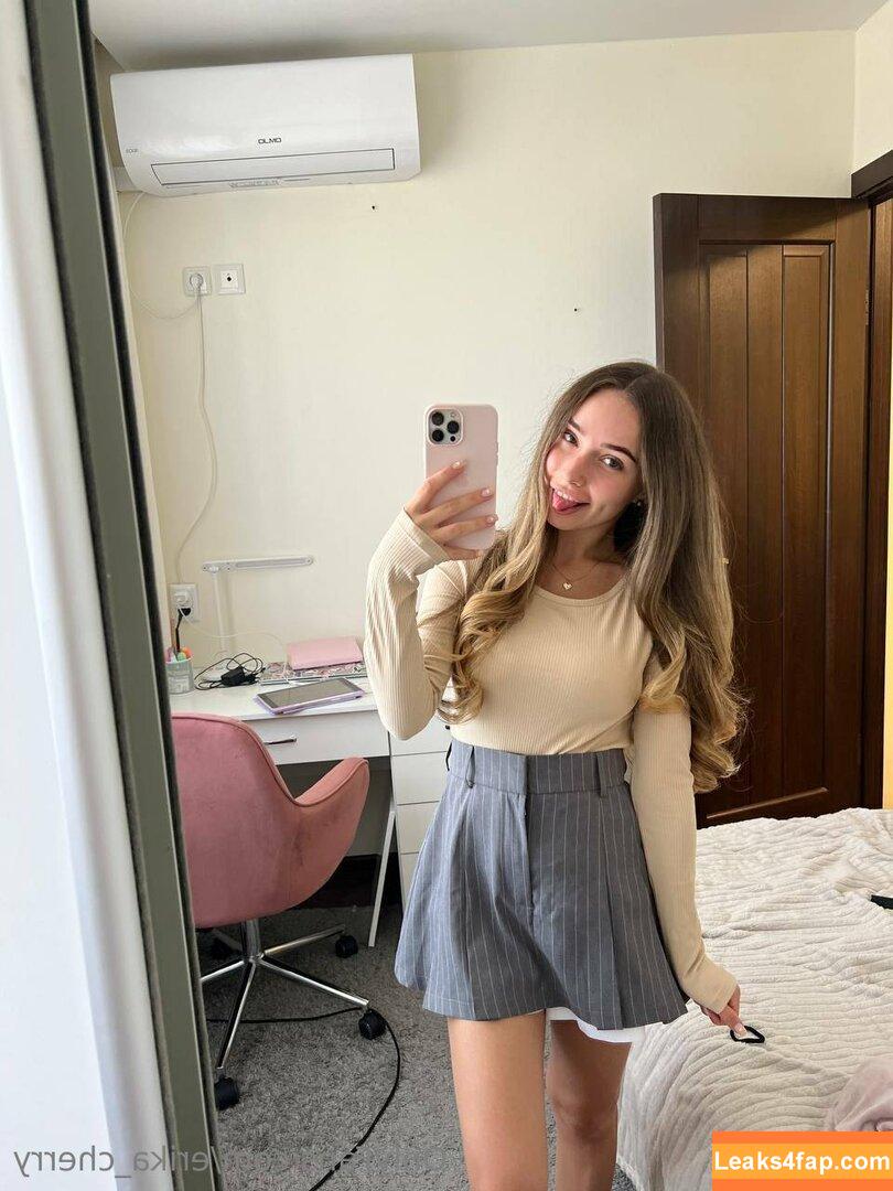 erika_cherry / erika_cherry_ / https: leaked photo photo #0223